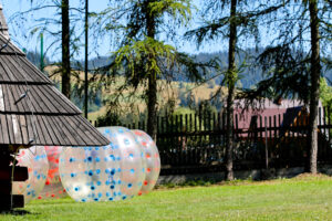 Wywrotka w dmuchanej kuli – bubble football